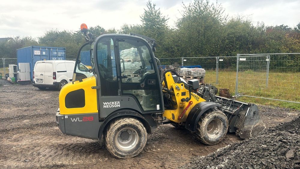 Koparka na Wynajem /maszyn i sprzętu budowlanego wypożyczalnia