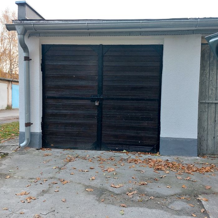 Sprzedam garaż po remoncie