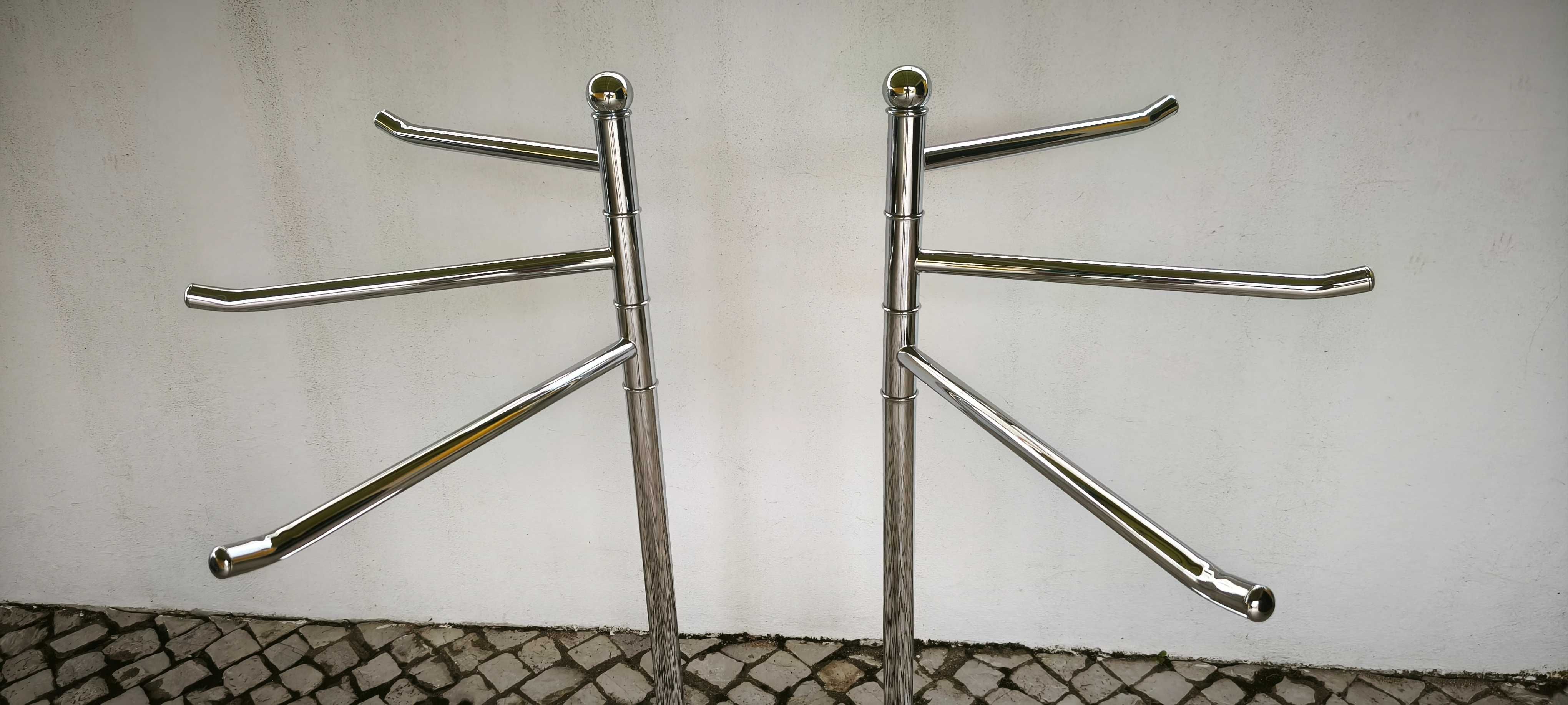 Toalheiros de pé