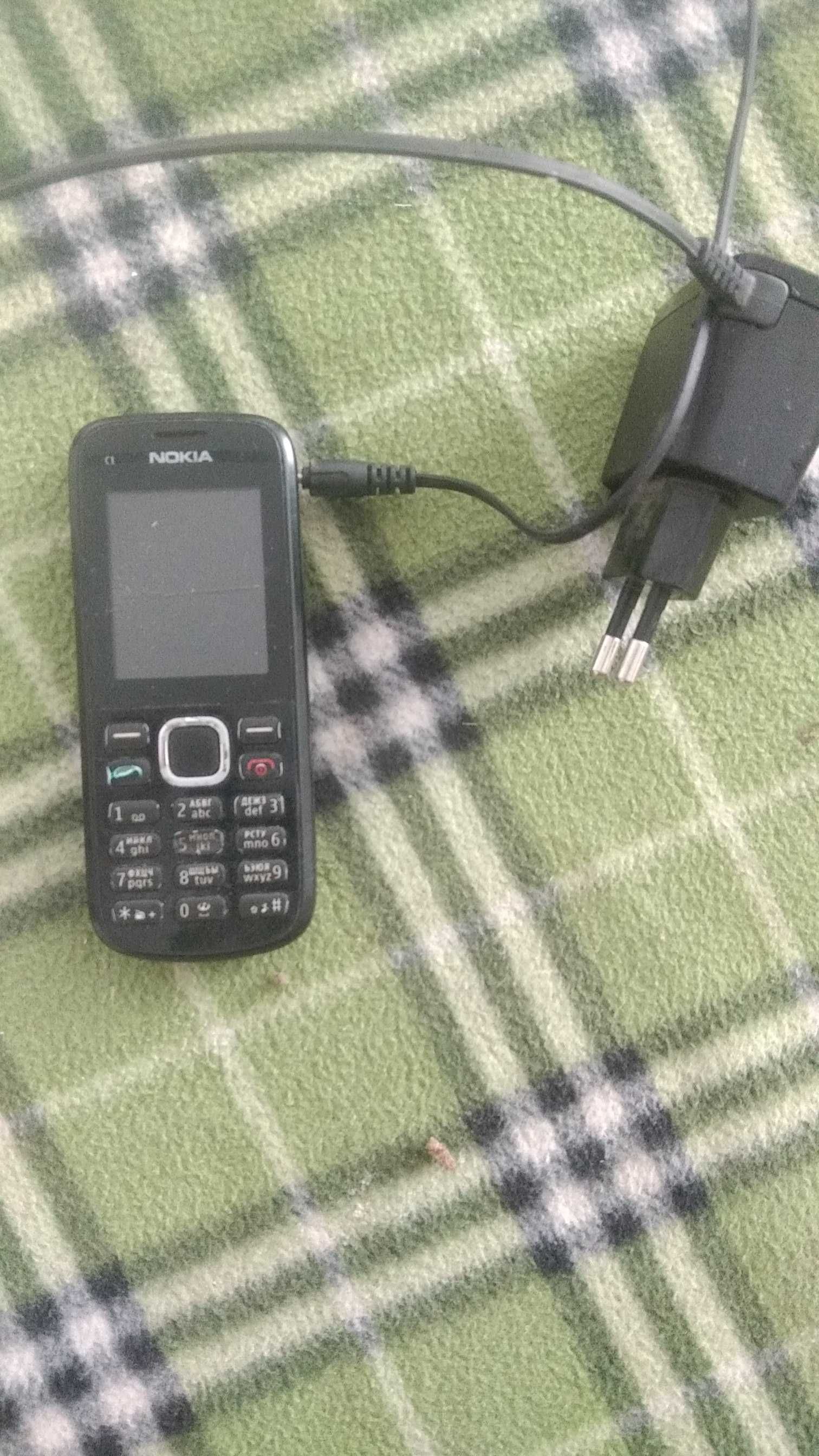 Телефон Nokia c1