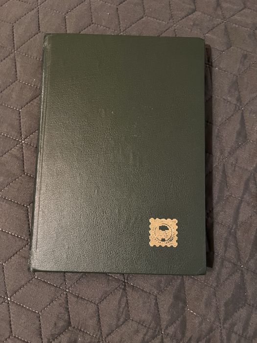 Klaser A5, 8 kartek ze znaczkami