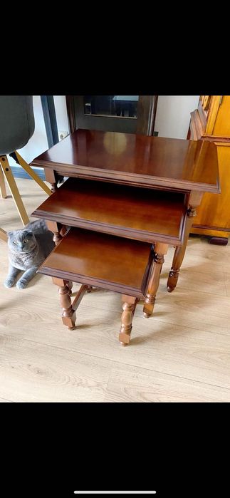 Stoliczki trojaczki . Sprowadzone z Holandii . Starocie