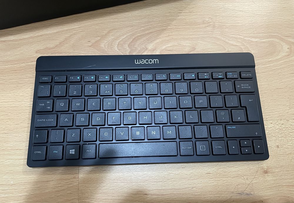 Wacom Cíntiq companion wl1300l