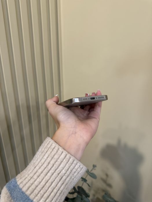 Used IPHONE 16 Pro 256 Natural Titanium Neverlock Дорошенка,28 IGrand