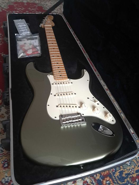 Gitara elektryczna Fender American Standard Stratocaster 2012 r.