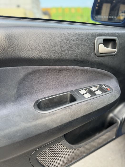 Продам Хонду Hr-V