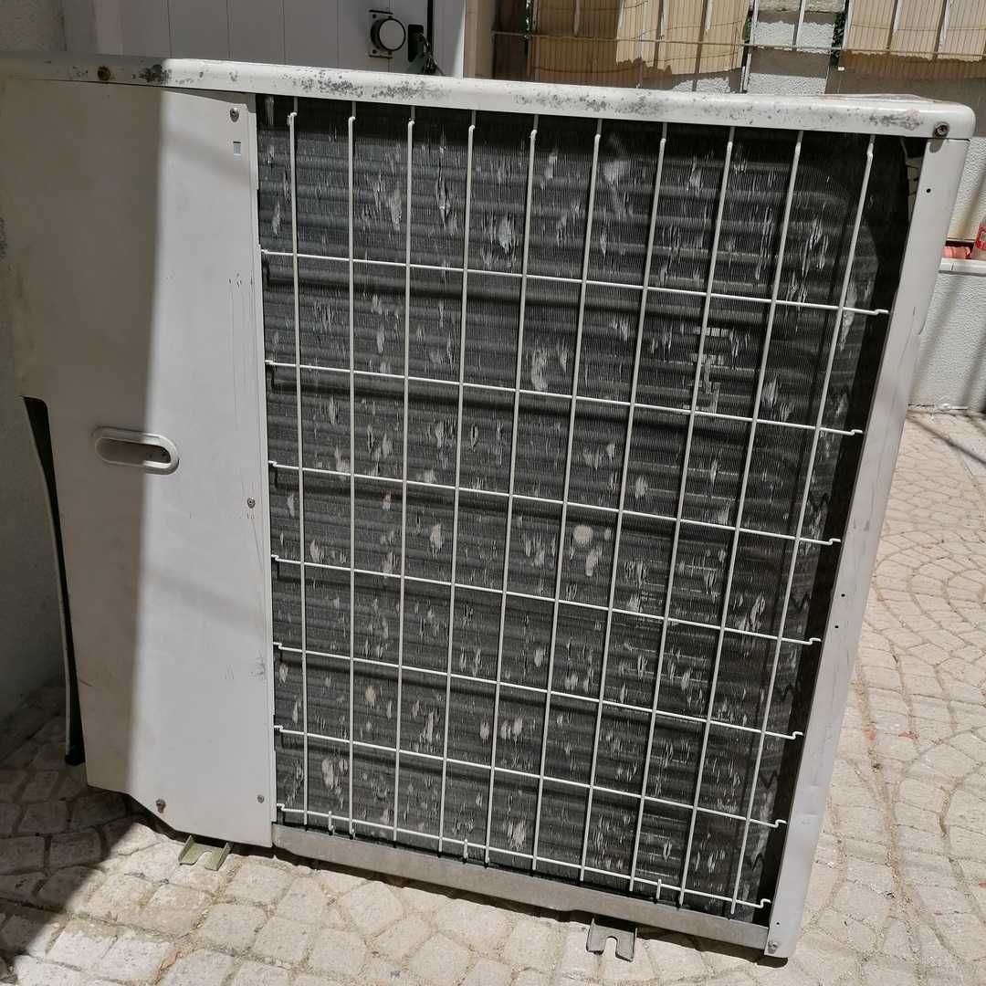 Ar condicionado Mitsubishi MSZ-GA25VA - máquina exterior