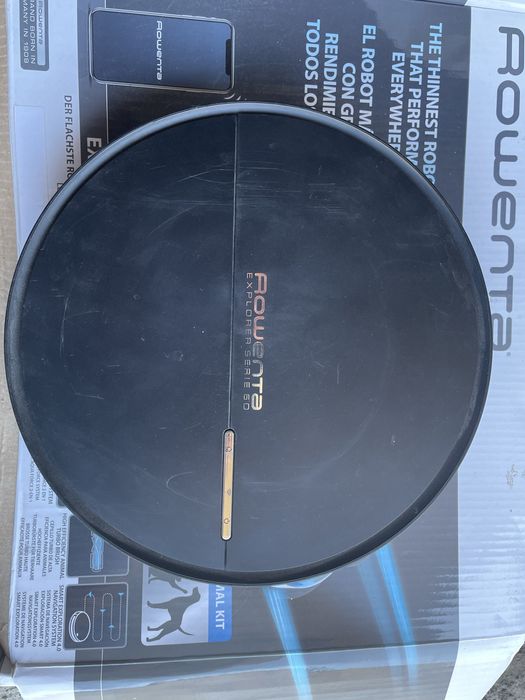 Робот- пилосос ROVENTA у не робочому стані