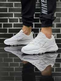 Кросівки Nike (білі, чорні, чорно-білі)