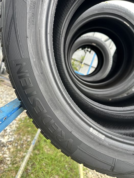 Шини б/у 235/50 R19 Vredestein 2шт