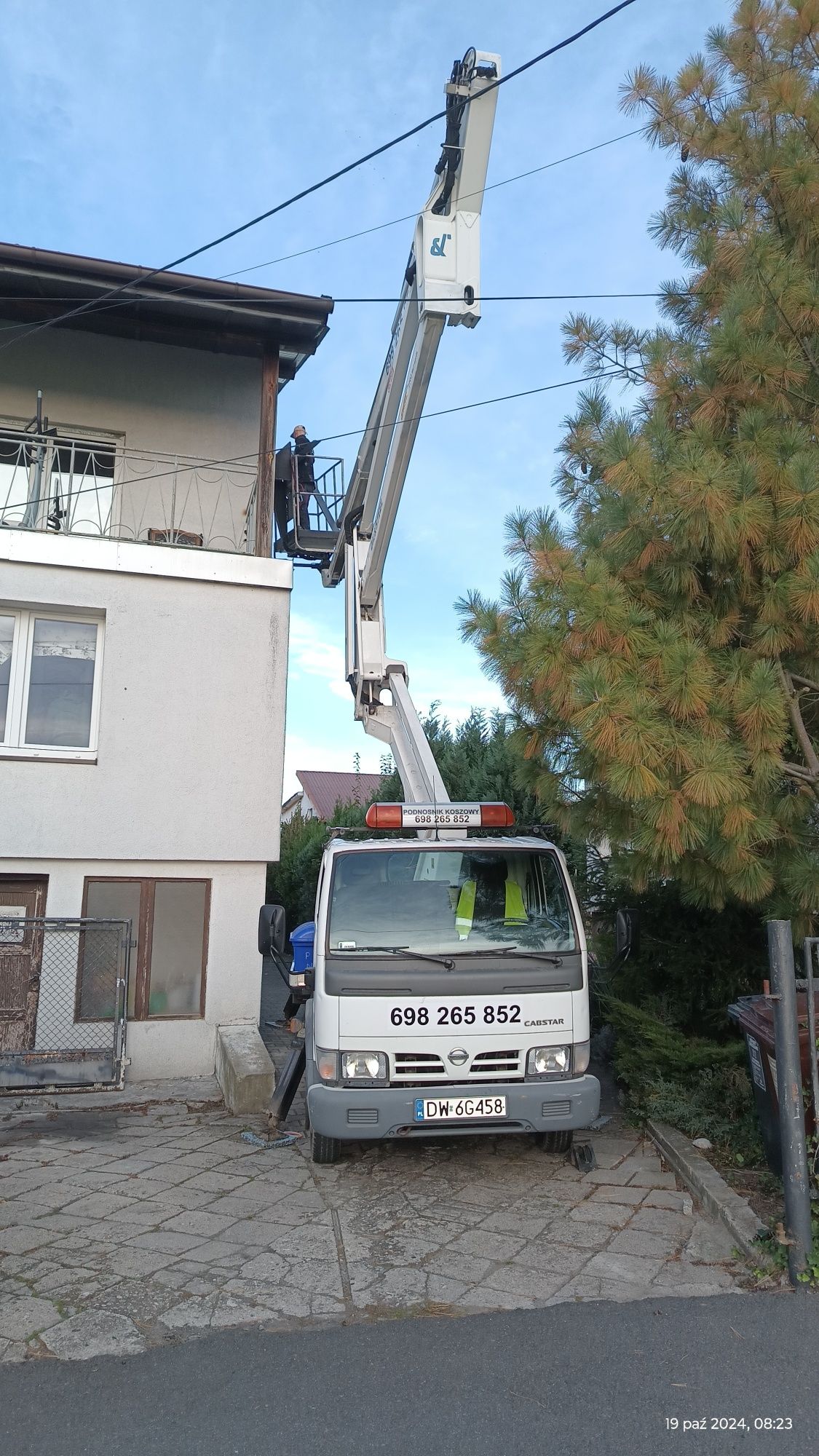 Usługi podnośnikem koszowym/zwyżka/usługi budowlane