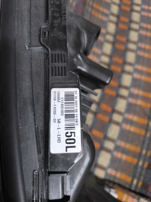 Farol Esq do Toyota C H R