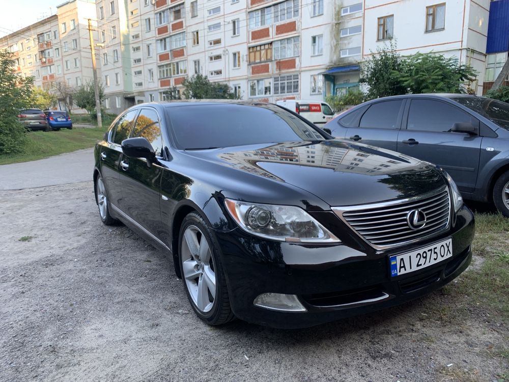 Продам Lexus LS 460 2007