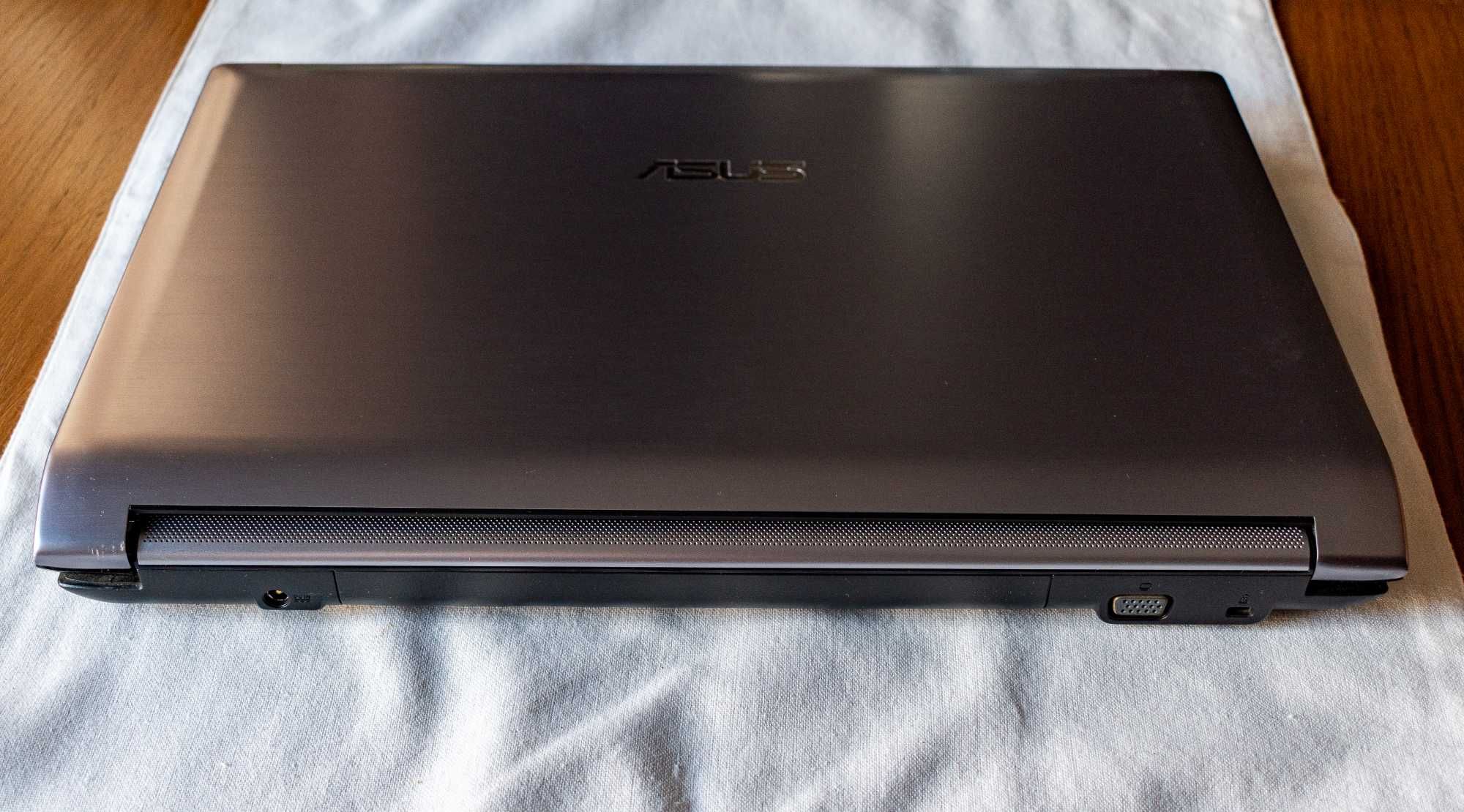 Vendo Asus N53SV Intel Core i5-2720QM Memória 8 GB