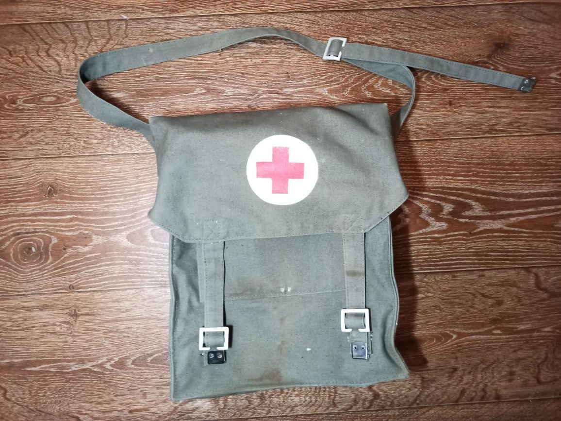 Раритетна медична сумка армії Югославії 1978 р.