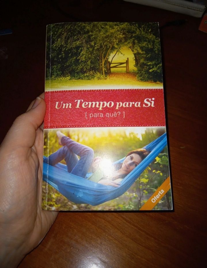 Livro 2 em 1 Um Tempo Para Si - Mike Tucker