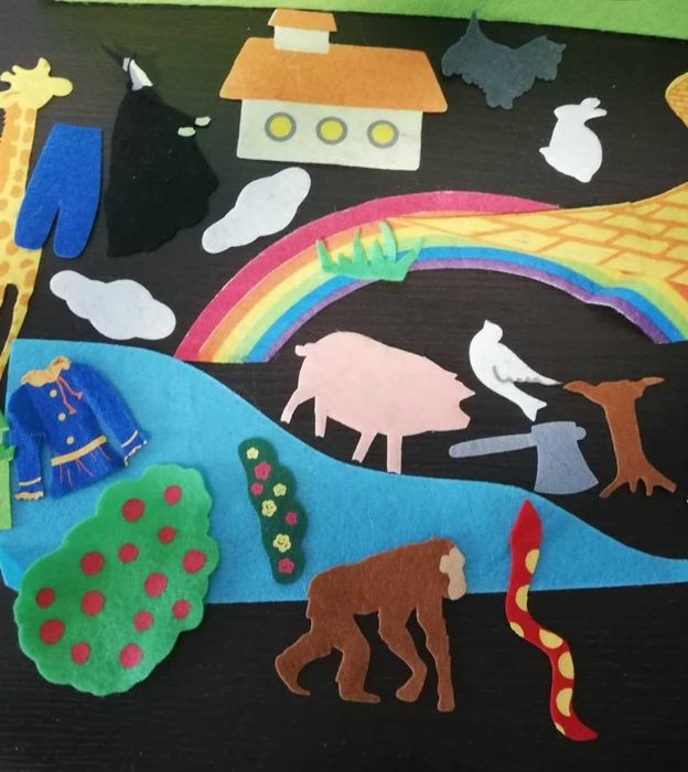 Две флоковые доски с фигурками