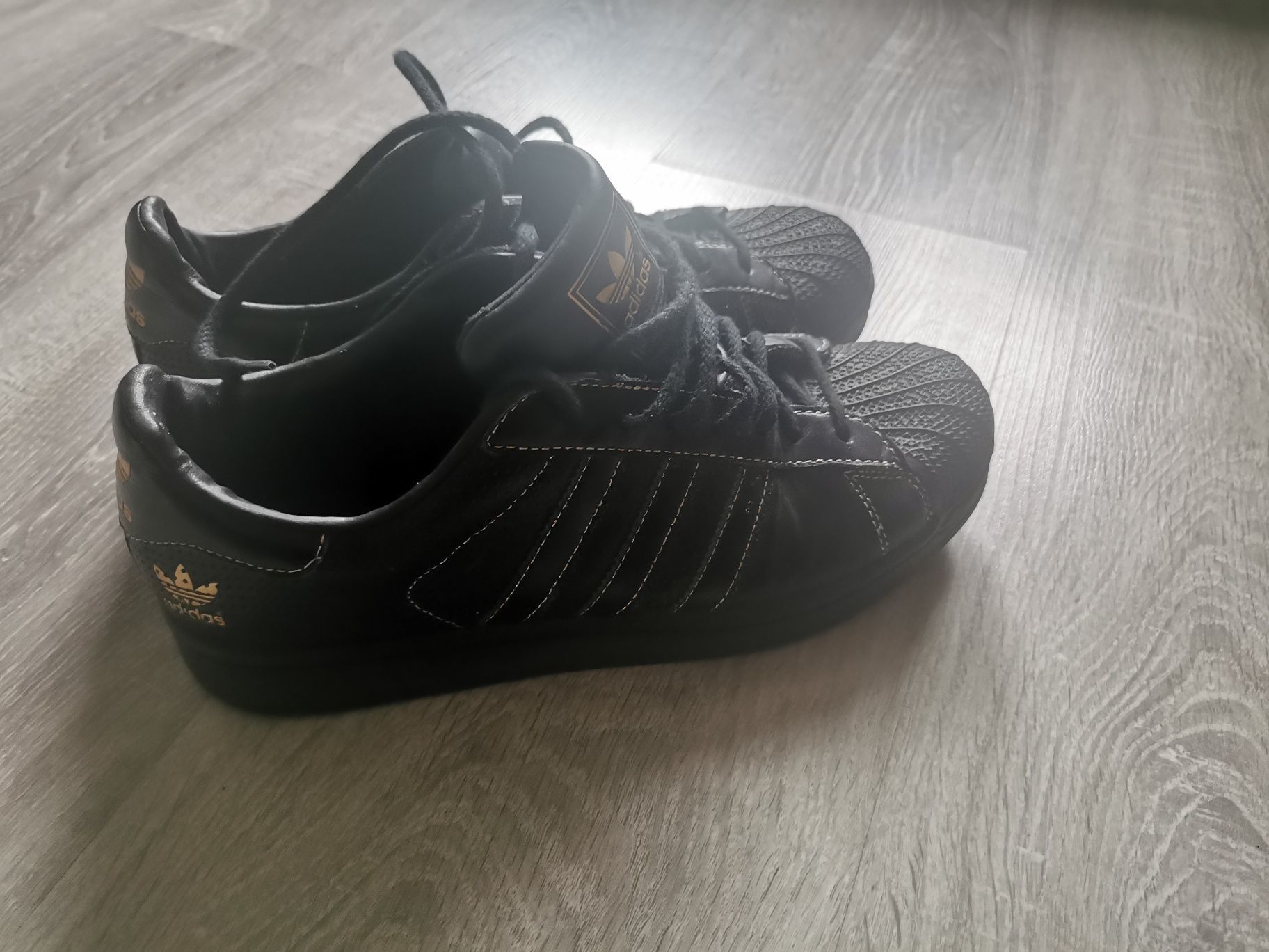 Buty Adidas superstar