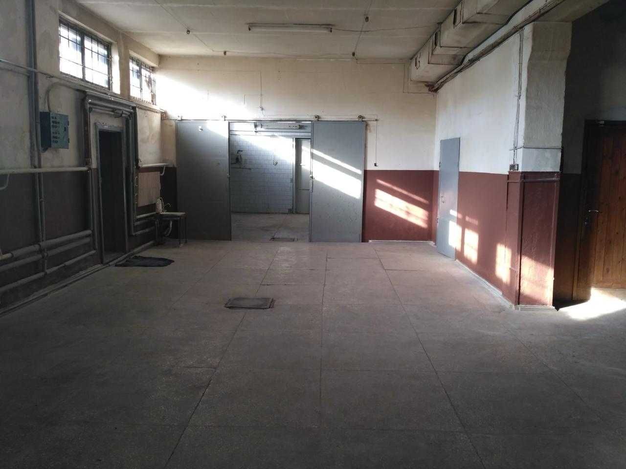 Продаж виробничого комплексу по вул. Сурікова 4