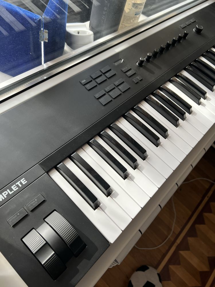 Midi Клавіатура Native instruments A61