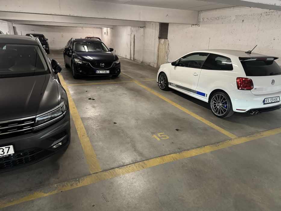 Miejsce parkingowe parking garaż Bronowicka 17A Kraków