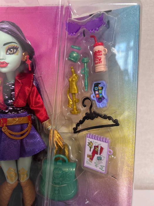Monster High Jinafire Монстер Хай Джинафаер з пітомцем