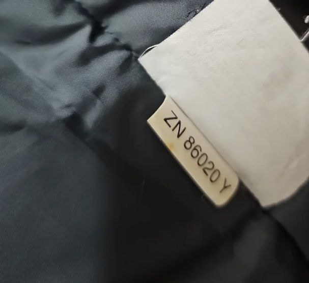 Casaco Helly Hansen - COMO NOVO