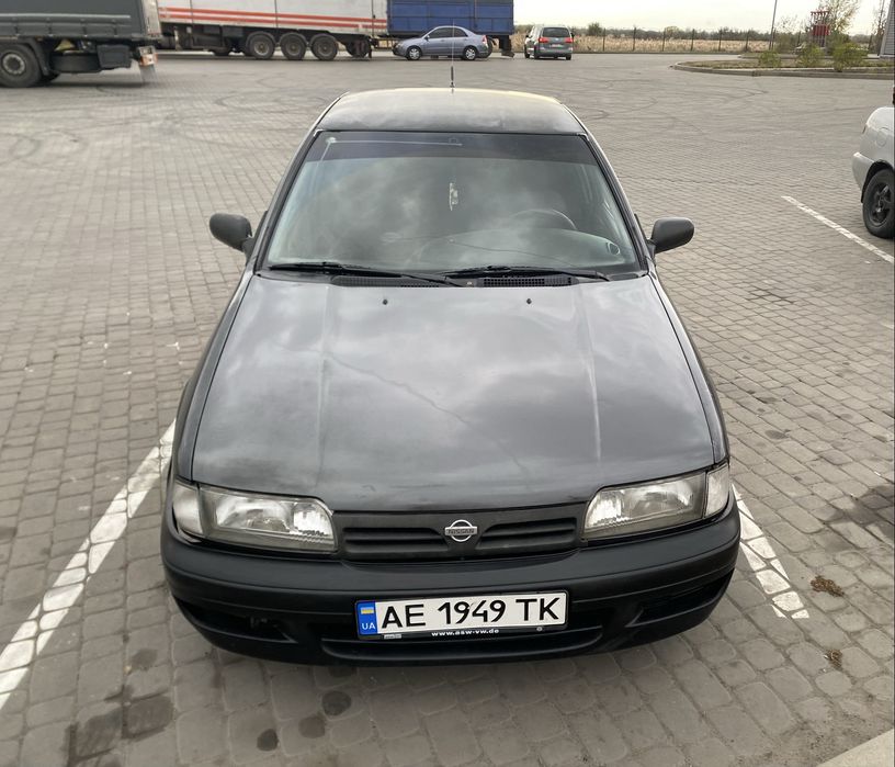 Nissan primera p10 2.0 1994