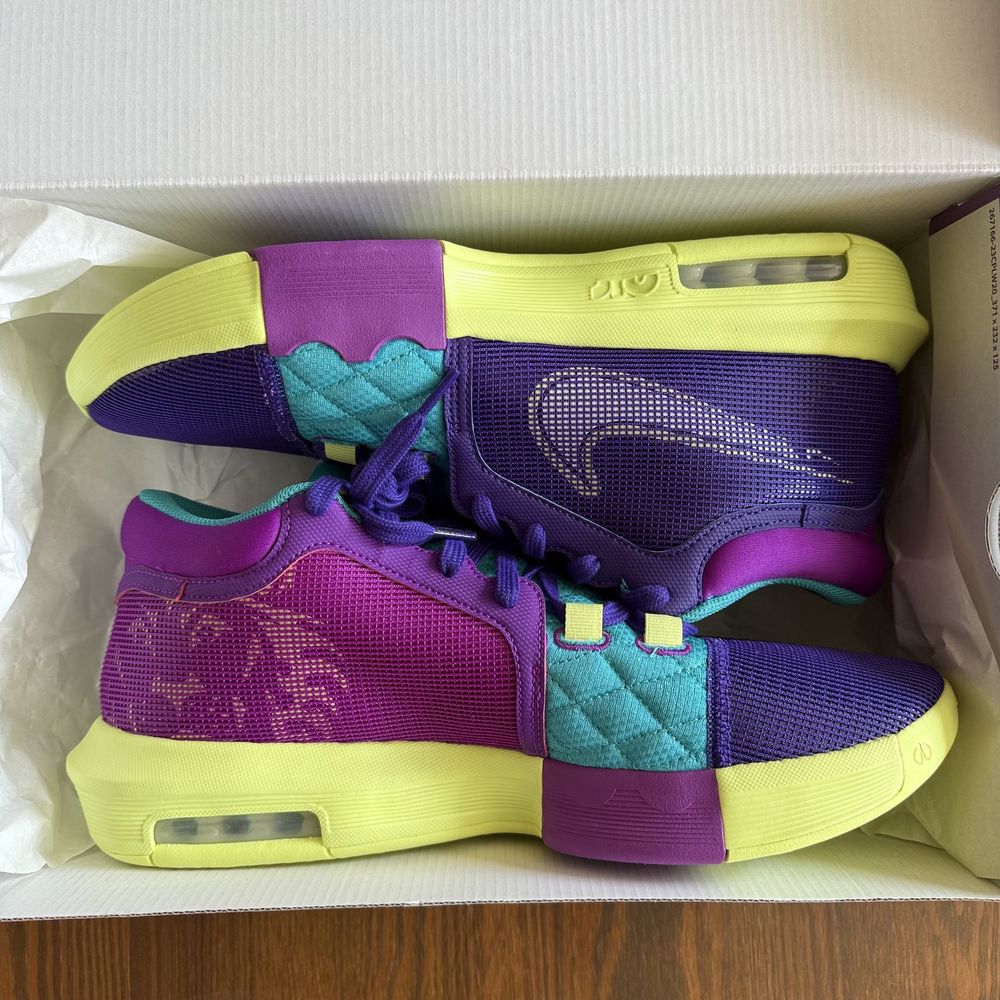 Нові Баскетбольні кросівки Nike Lebron Witness Vlll ( Розмір 47.5)
