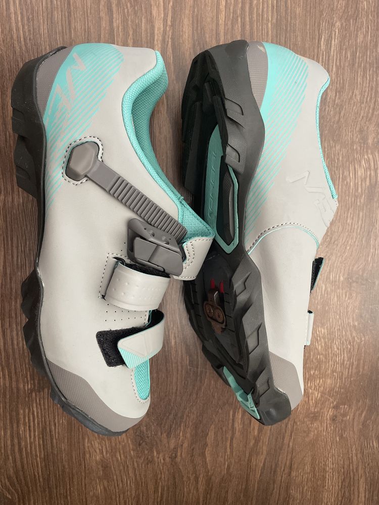 Buty SPD Shimano ME300