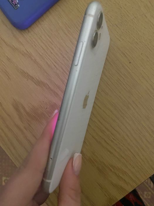 iPhone 11 отличное состояние