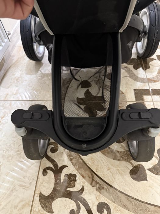 Коляска Mima Xari 2в 1