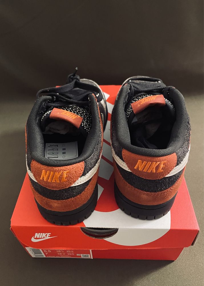 Dunk Low 'Red Panda'