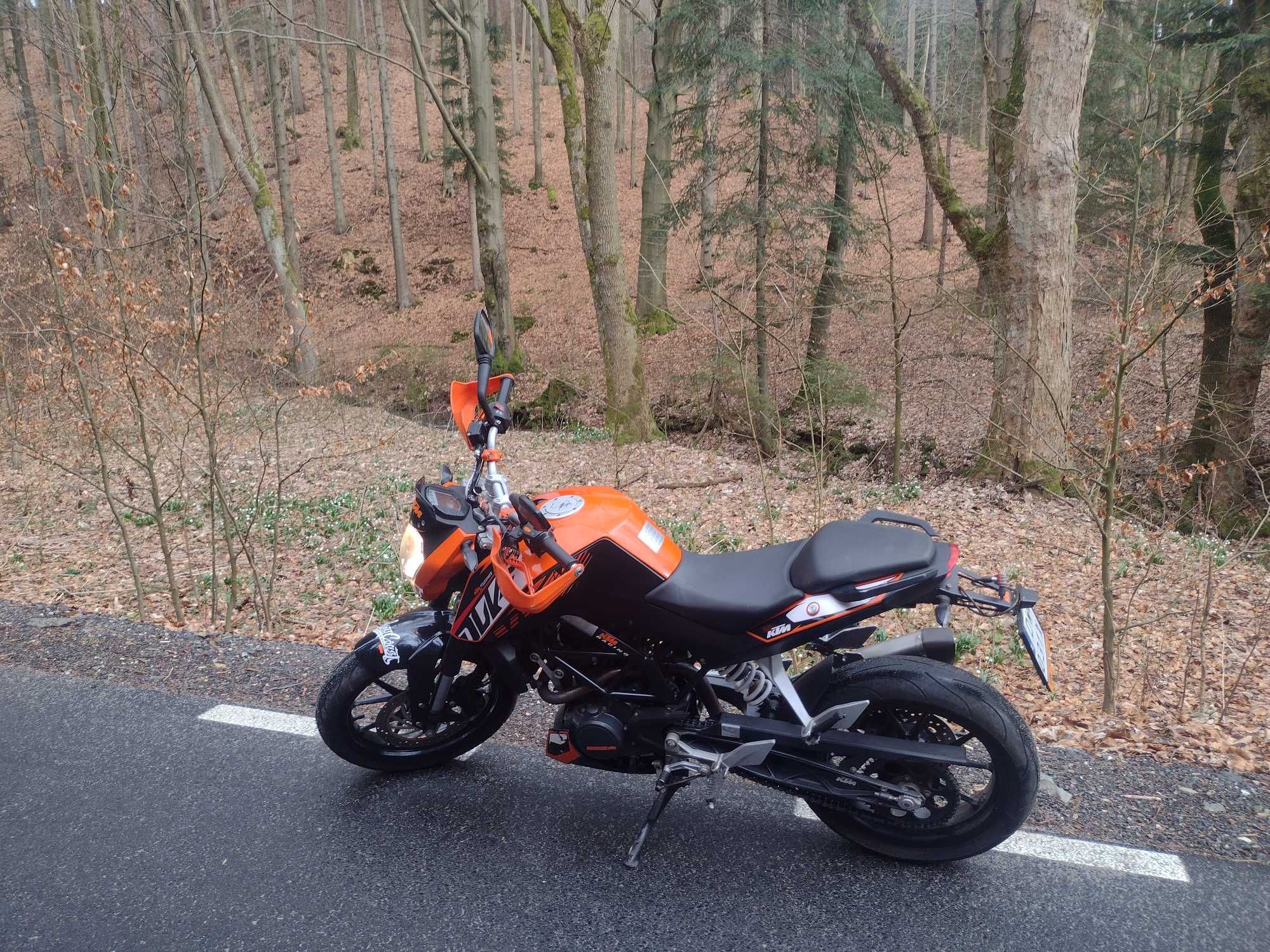 Sprzedam KTM DUKE 125 Stan idealny AKRAPOVIC