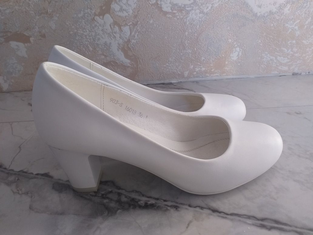 Туфли белые (свадебные)