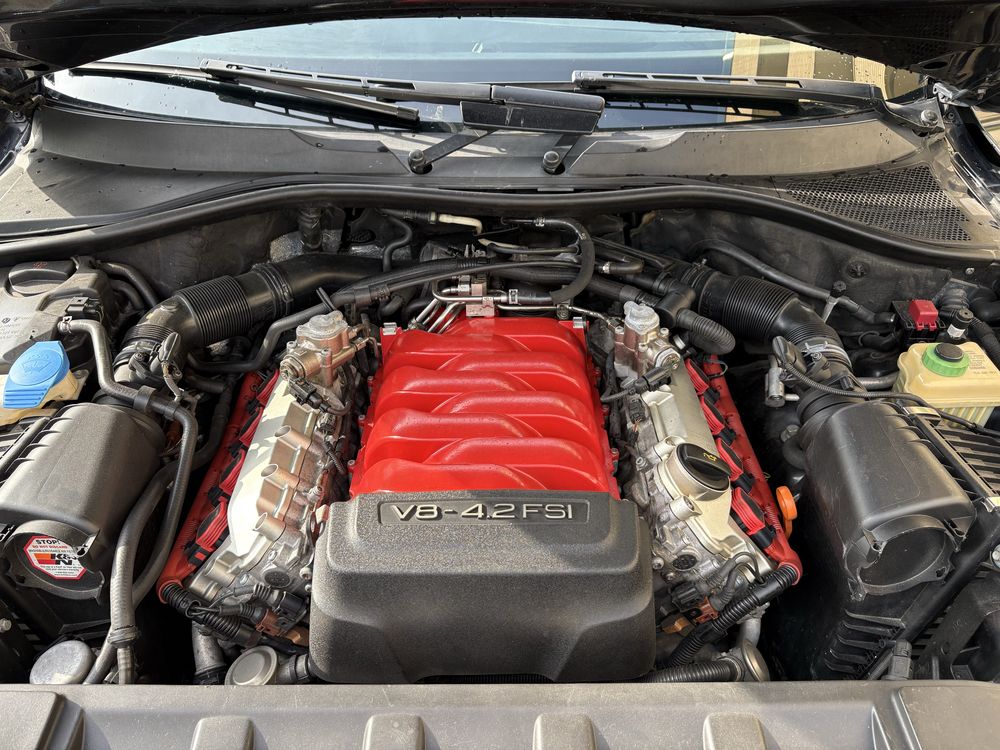 Audi Q7 4.2 FSI V8