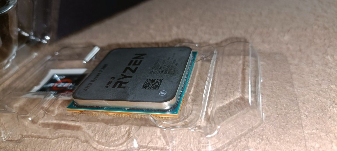 Продам Ryzen 3 3100 + Кулер Торг!