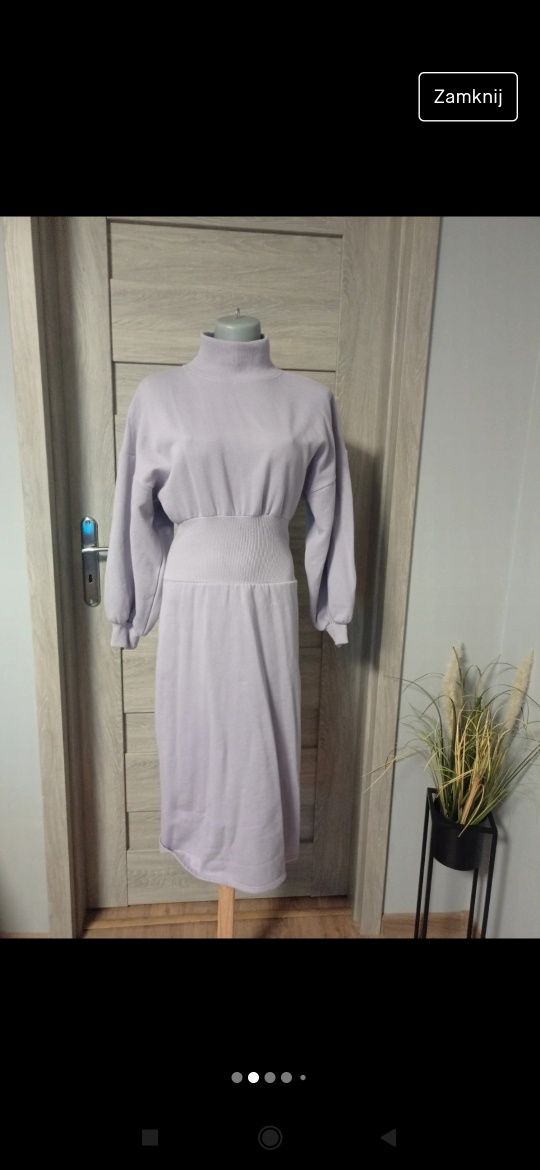 Sukienka dopasowana midi Zara