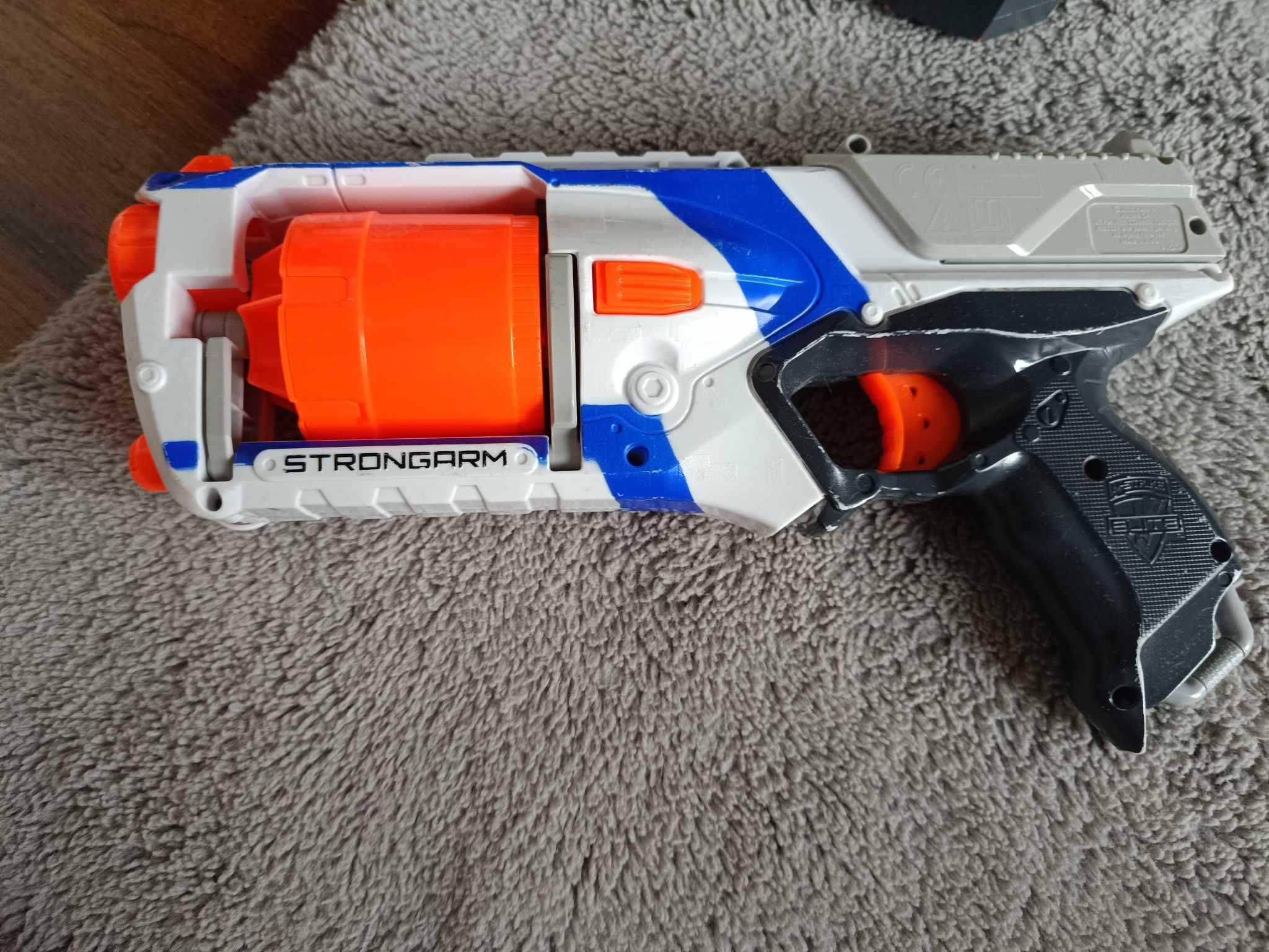 zabawka NERF Strongarm pistolet