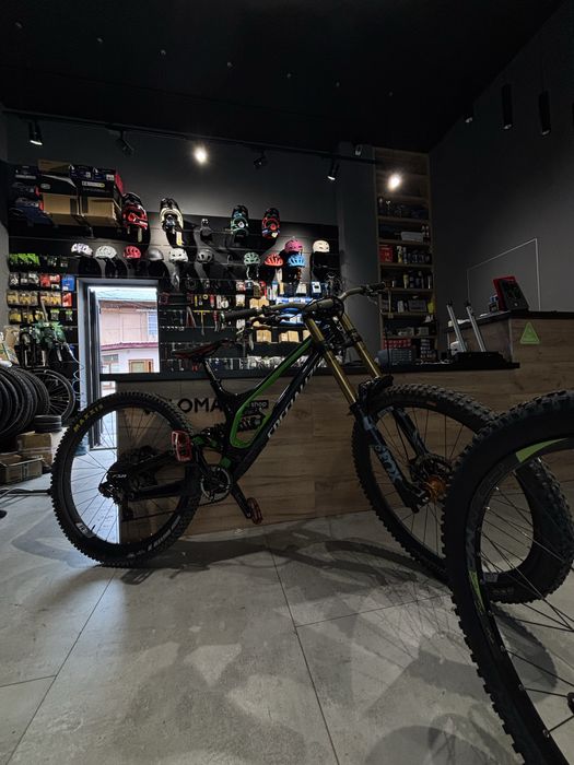 Specialized Demo 8 carbon