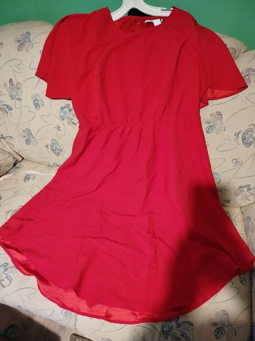 Śliczna sukienka 46/48 nowa