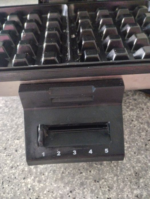 Torradeira e máquina de waffer