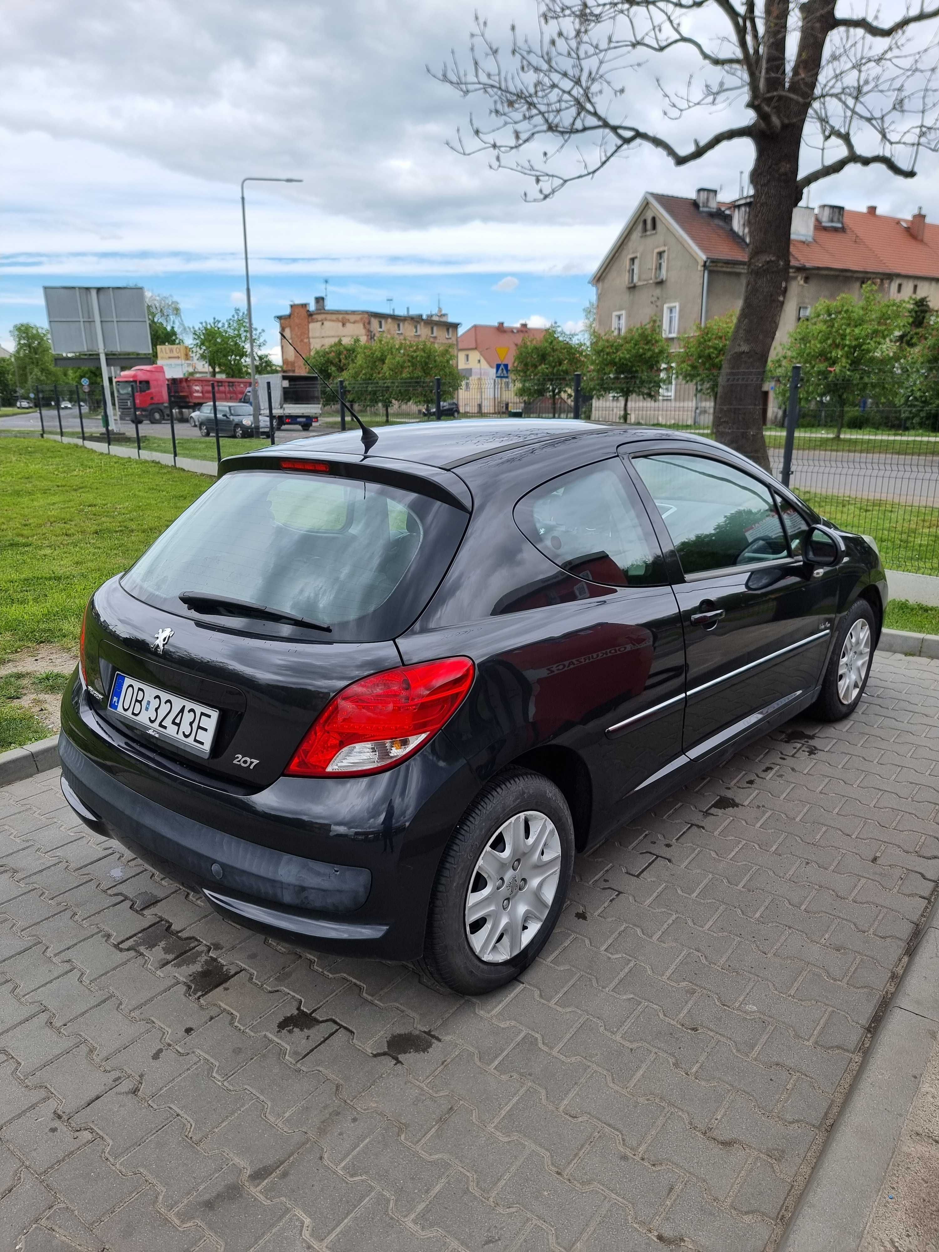 Peugeot model 207