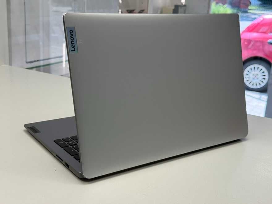Lenovo IdeaPad 1 82R4 Ryzen 5/512GB/8GB/WIN.11