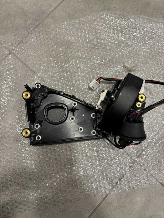 Оригінальний зарядний порт Tesla Model S 2022-2024 з електроприводом