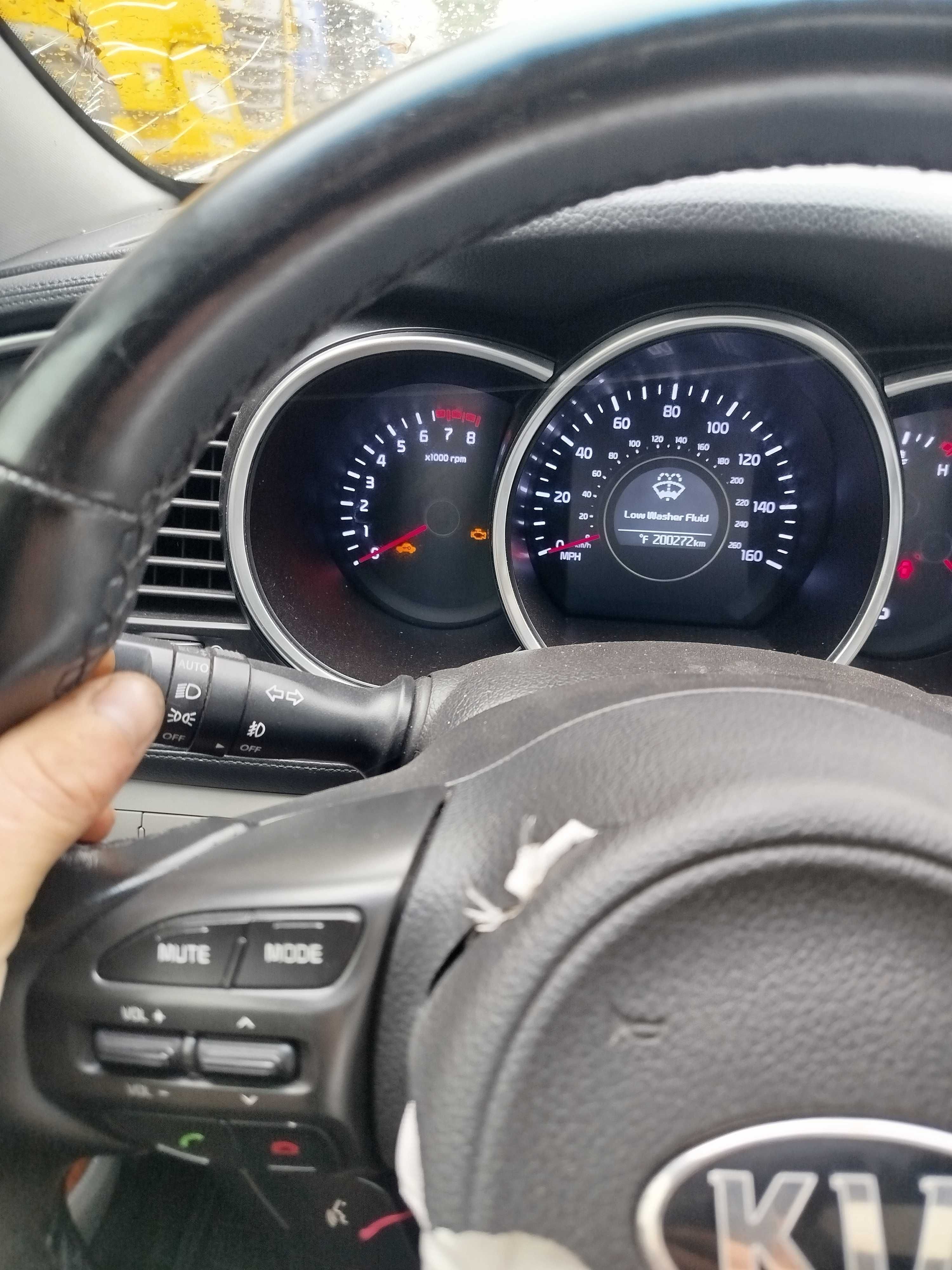 Продам kia optima 2014 рік