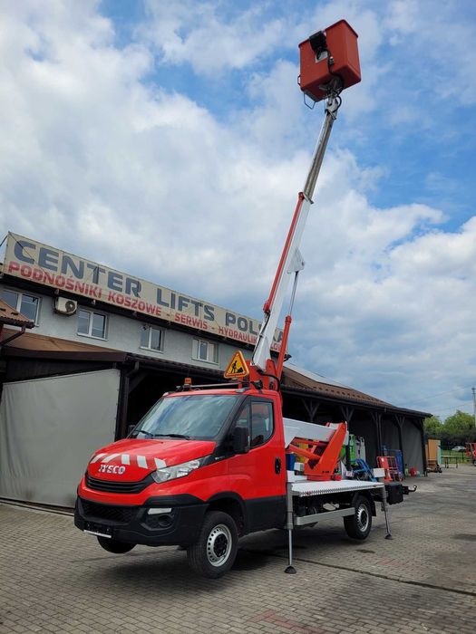przegubowy/podnośnik/Multitel/MX170/zwyżka/2016r./Iveco/koszowy/17m
