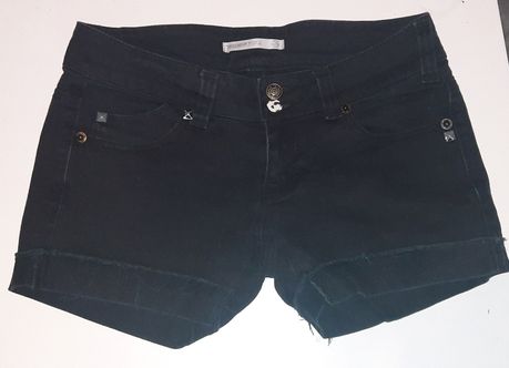 Jeansowe krótkie spodenki/szorty w kolorze czarnym, Terranova, rozm. S