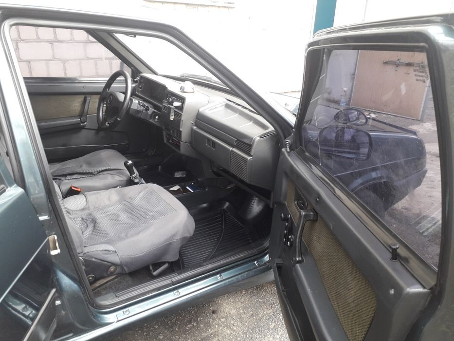 Автомобіль ВАЗ 21099