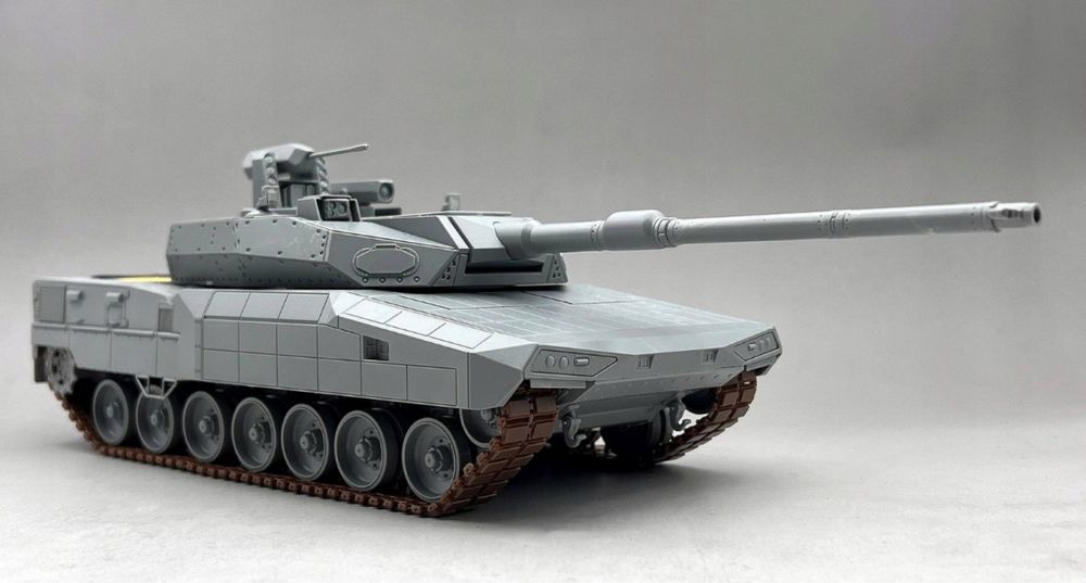 AMUSING HOBBY 35A062 czołg Leopard 2 A-RC 3.0 model